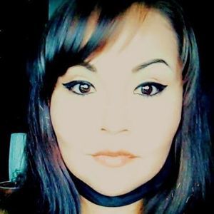 Meet your Posher, Stacy